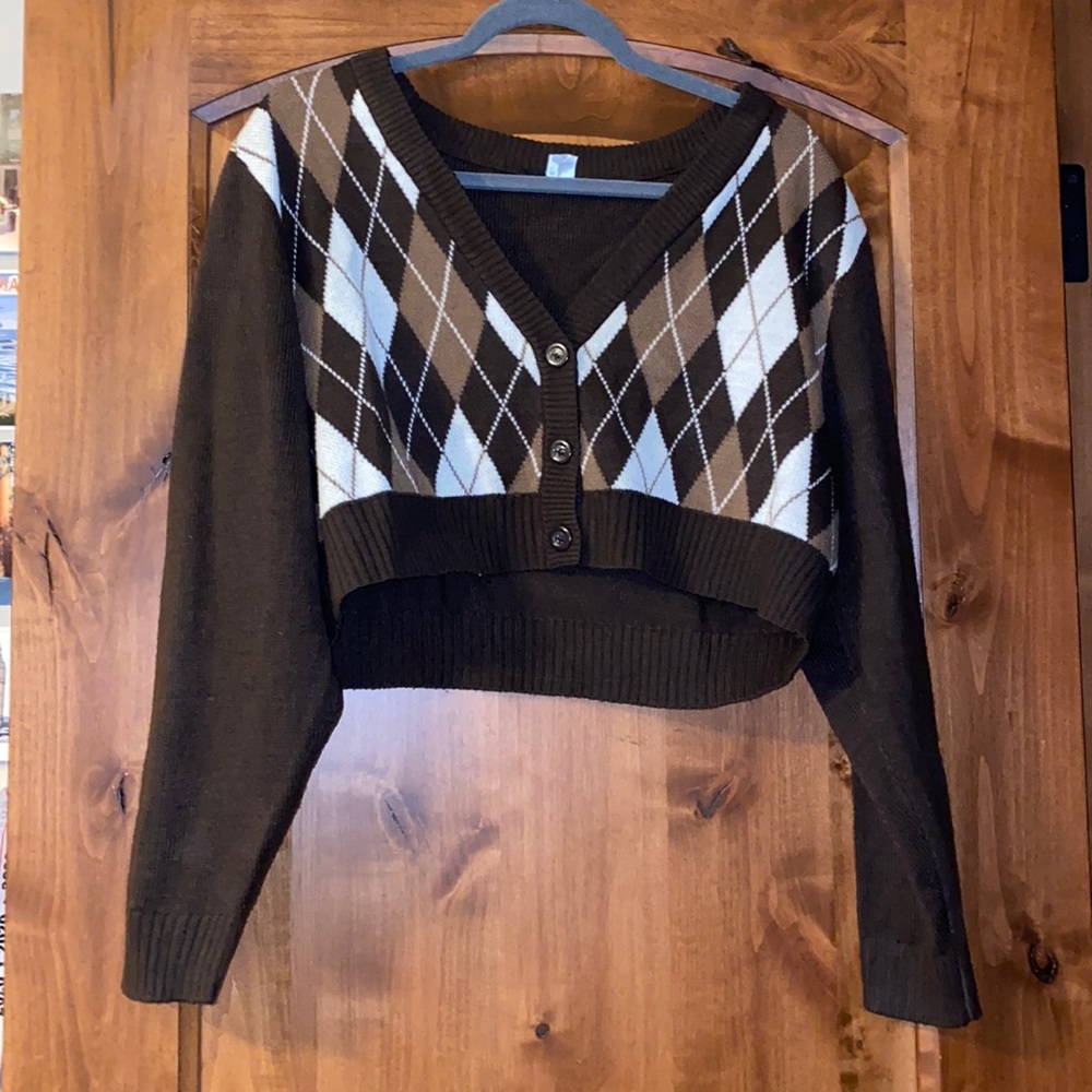 brown argyle cropped sweater